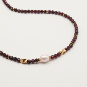 Bordeaux Necklace