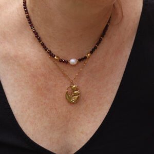 Alternative view of Tulip Necklace